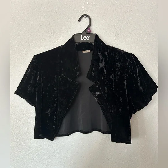 Black Velvet Y2K cropped short sleeve cardigan overlay by l8er Clothing - Picture 1 of 7